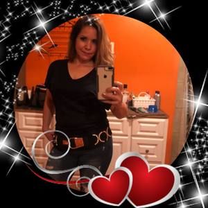 Meet your Posher, Connie